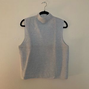 WILFRED sz L grey rib knit cropped sweater